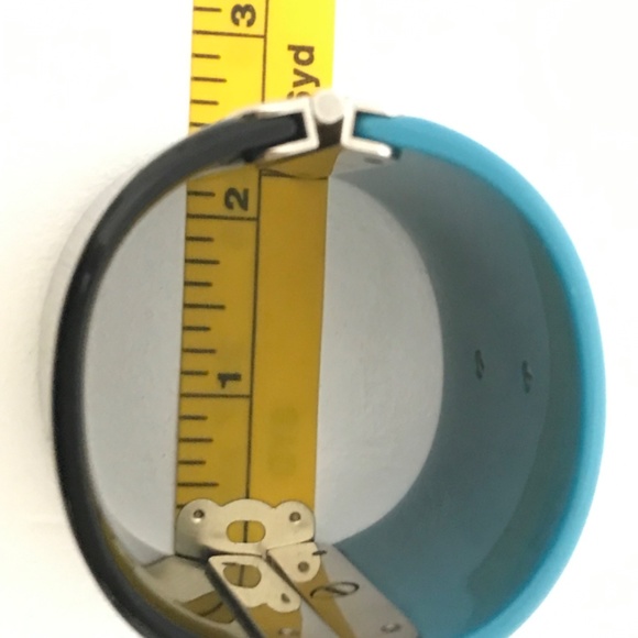 CHANEL Turquoise/Black Resin CC wide Cuff Bracelet - Picture 10 of 13